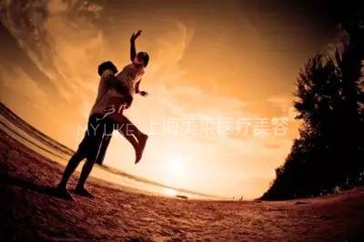微整形就像谈恋爱，适合自己才是较好